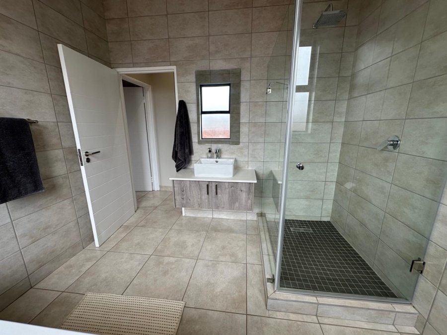 3 Bedroom Property for Sale in Six Fountains Residential Estate Gauteng