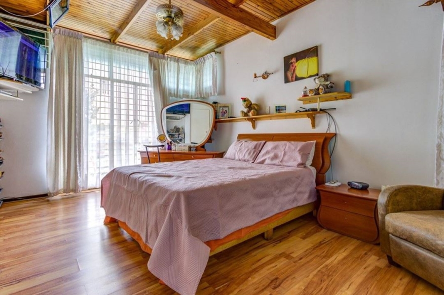 8 Bedroom Property for Sale in Edleen Gauteng