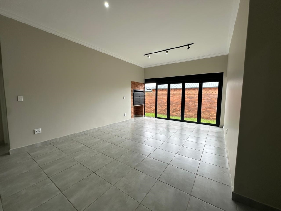 3 Bedroom Property for Sale in Six Fountains Residential Estate Gauteng