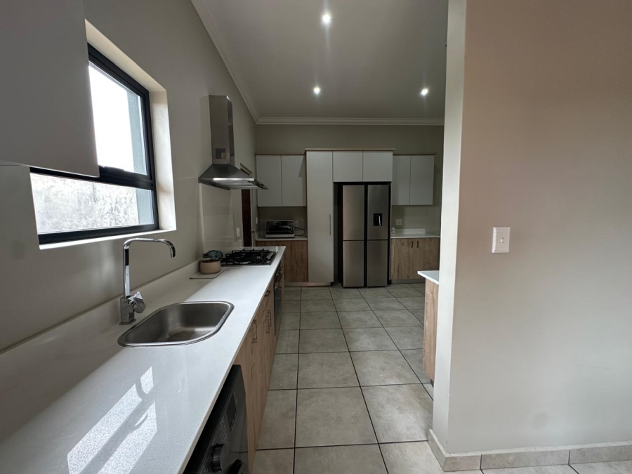 3 Bedroom Property for Sale in Six Fountains Residential Estate Gauteng