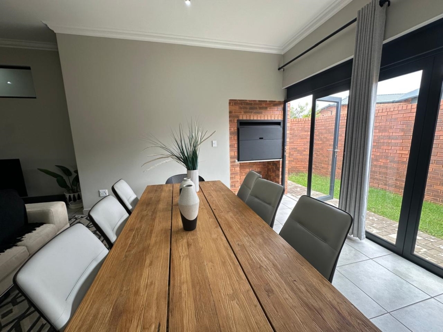 3 Bedroom Property for Sale in Six Fountains Residential Estate Gauteng