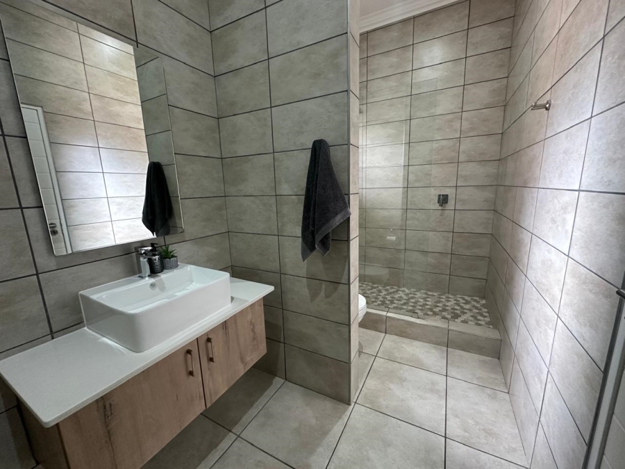 3 Bedroom Property for Sale in Six Fountains Residential Estate Gauteng