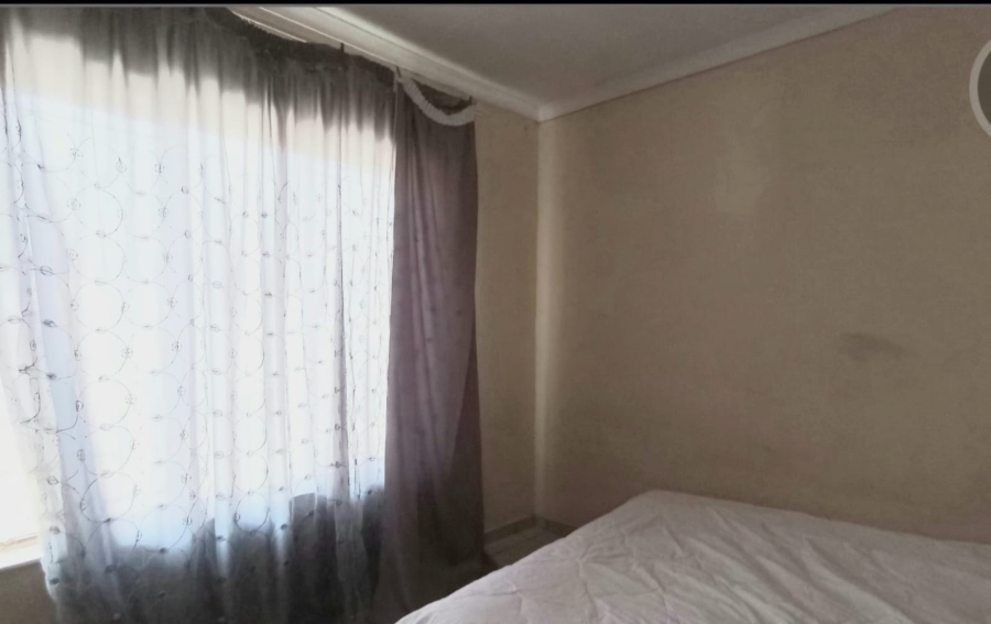 2 Bedroom Property for Sale in The Orchards Gauteng
