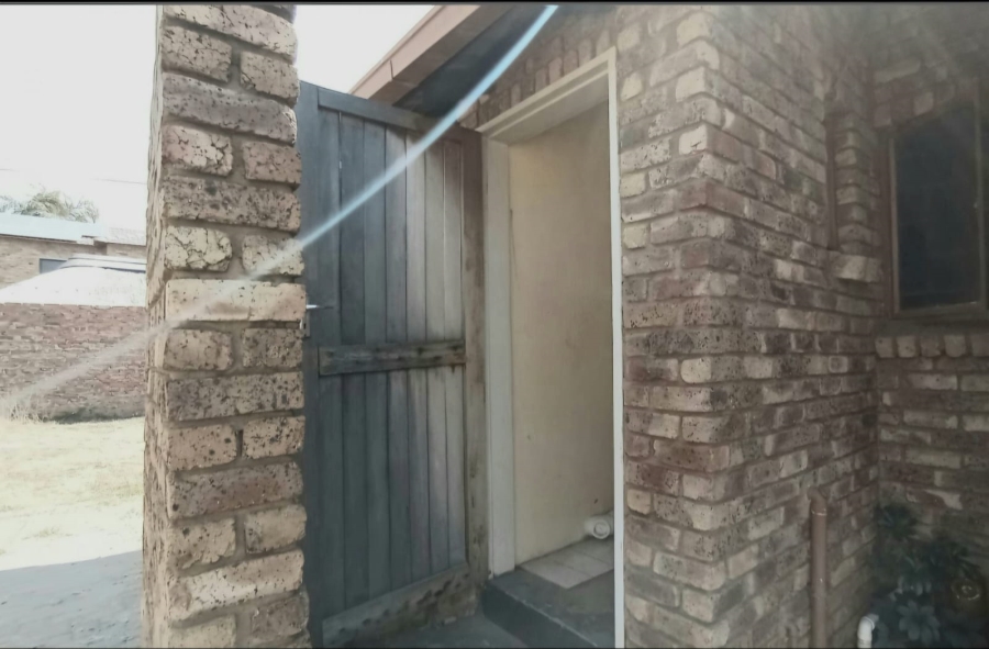 2 Bedroom Property for Sale in The Orchards Gauteng