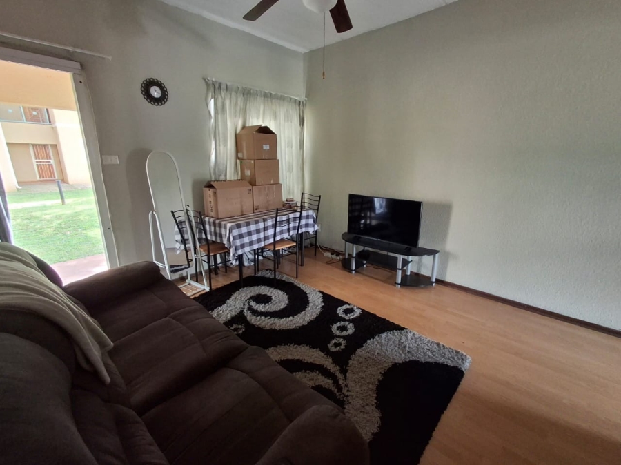 To Let 1 Bedroom Property for Rent in Parkdene Gauteng