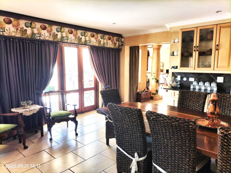 To Let 4 Bedroom Property for Rent in Leeuwfontein Gauteng