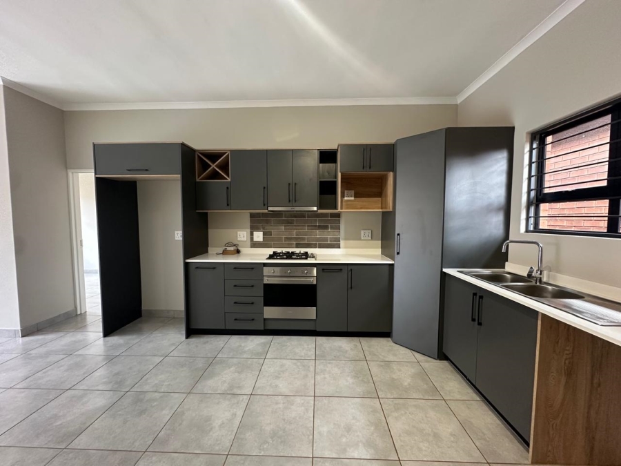 3 Bedroom Property for Sale in Olympus AH Gauteng