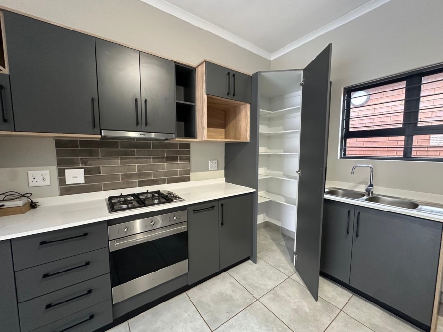 3 Bedroom Property for Sale in Olympus AH Gauteng