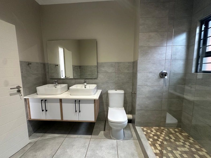 3 Bedroom Property for Sale in Olympus AH Gauteng