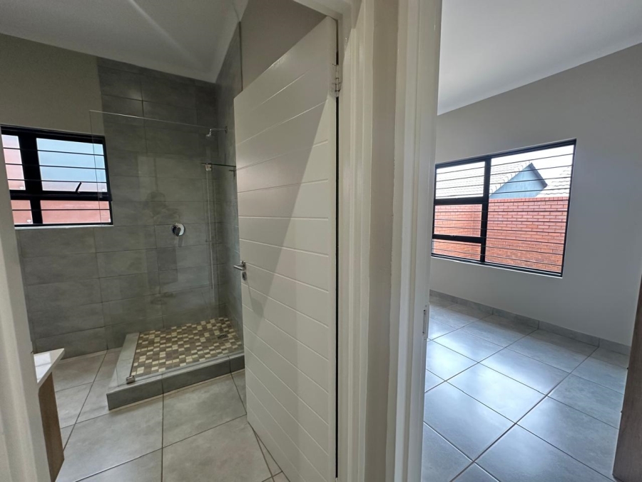 3 Bedroom Property for Sale in Olympus AH Gauteng