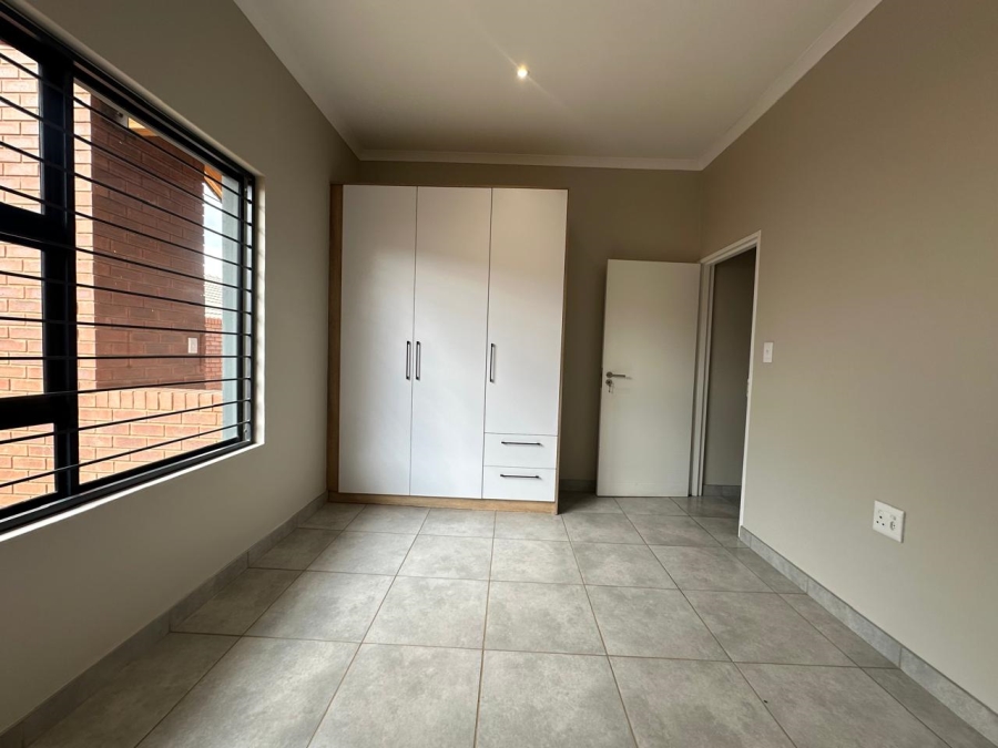 3 Bedroom Property for Sale in Olympus AH Gauteng