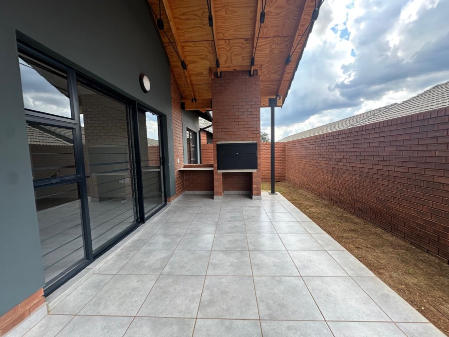 3 Bedroom Property for Sale in Olympus AH Gauteng