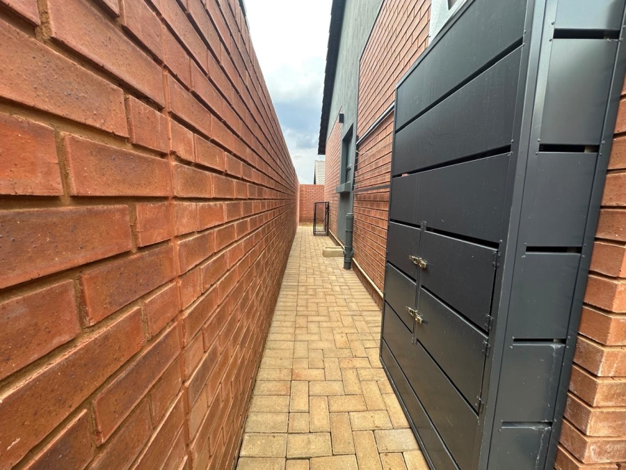3 Bedroom Property for Sale in Olympus AH Gauteng