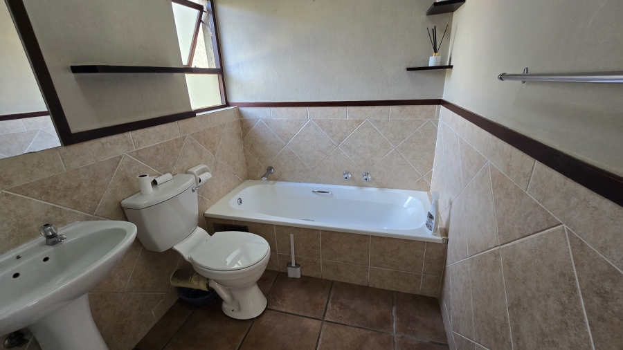 1 Bedroom Property for Sale in Sunninghill Gauteng