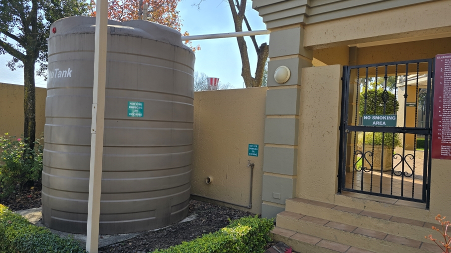 1 Bedroom Property for Sale in Sunninghill Gauteng