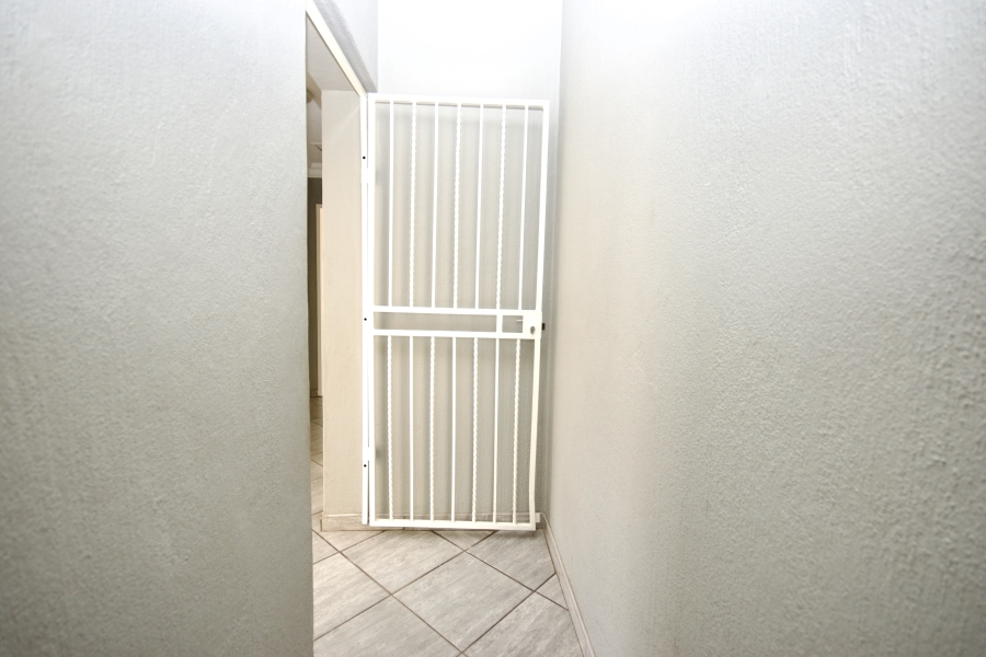 3 Bedroom Property for Sale in Rangeview Gauteng