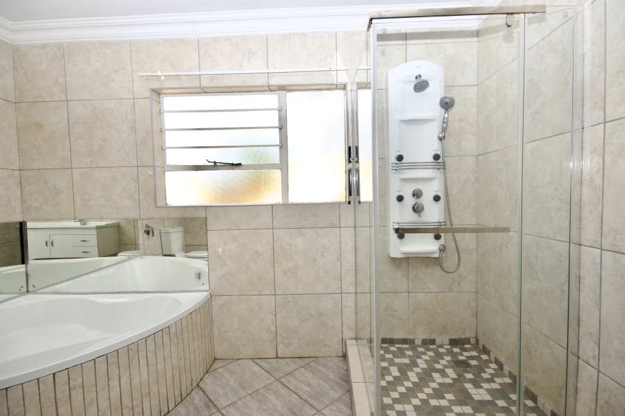 3 Bedroom Property for Sale in Rangeview Gauteng