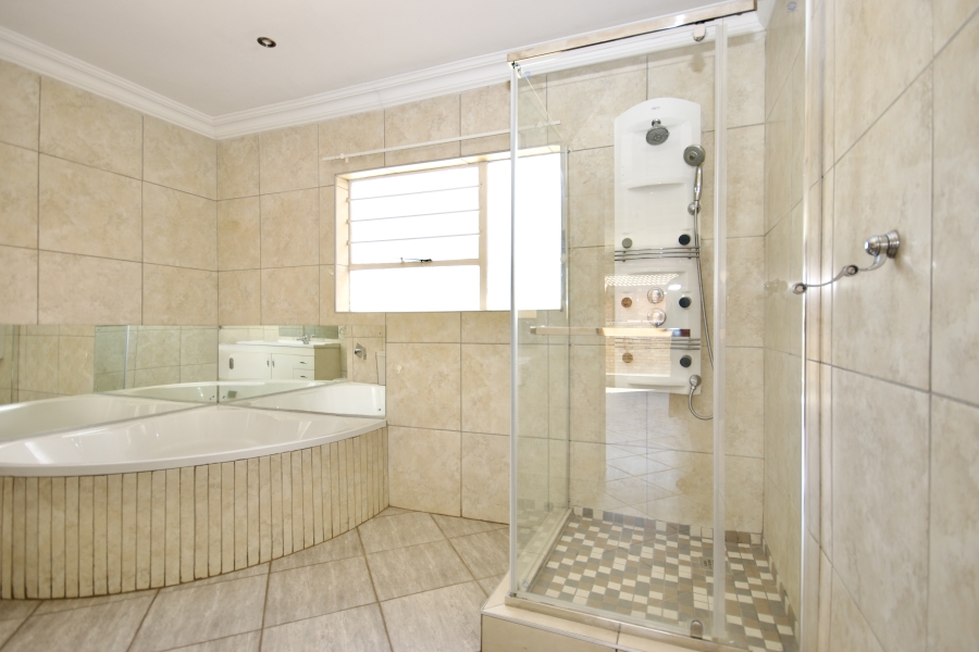 3 Bedroom Property for Sale in Rangeview Gauteng