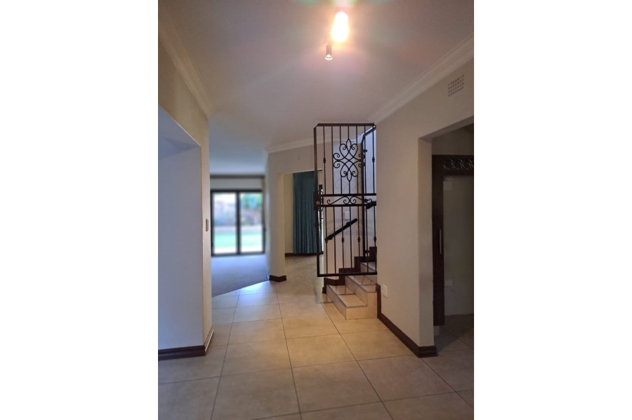 To Let 3 Bedroom Property for Rent in Sandown Gauteng