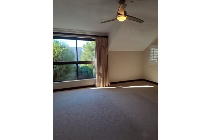 To Let 3 Bedroom Property for Rent in Sandown Gauteng