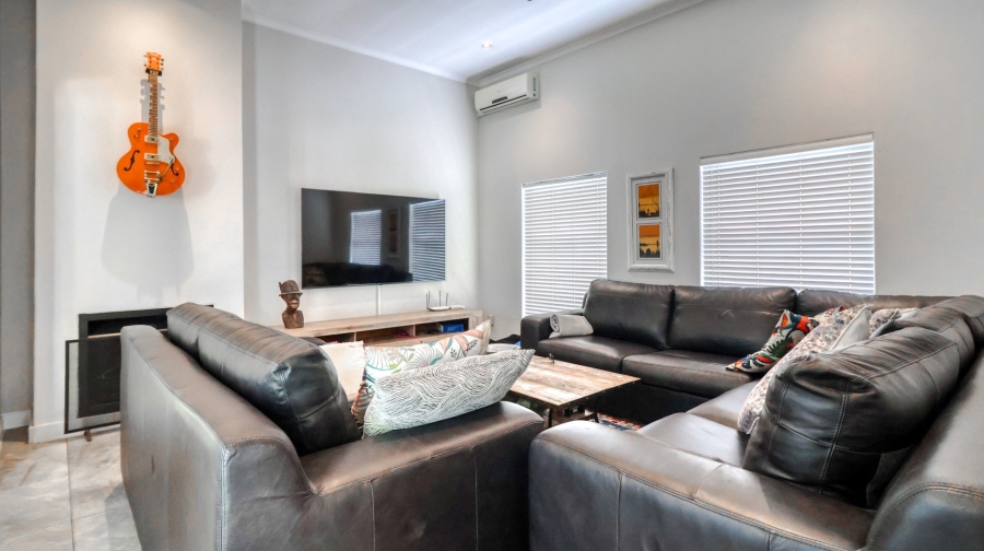 To Let 4 Bedroom Property for Rent in Dainfern Golf Estate Gauteng