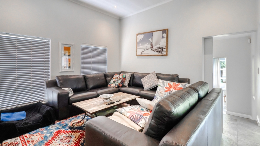 To Let 4 Bedroom Property for Rent in Dainfern Golf Estate Gauteng