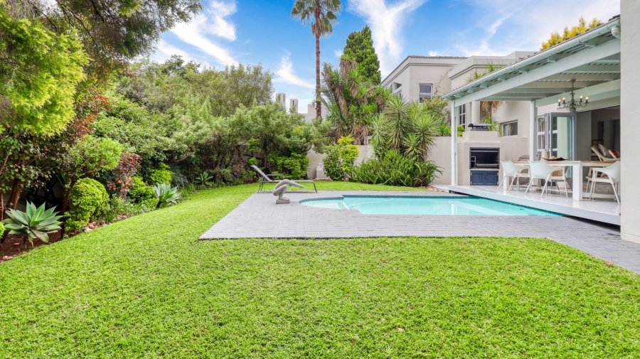 To Let 4 Bedroom Property for Rent in Dainfern Golf Estate Gauteng