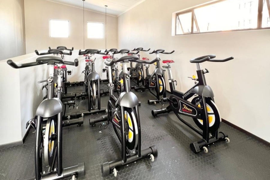 2 Bedroom Property for Sale in Broadacres Gauteng
