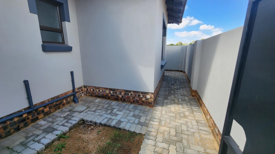 3 Bedroom Property for Sale in Brentwood Gauteng