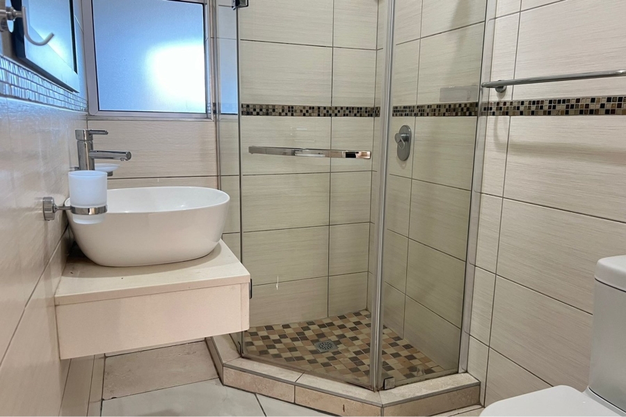 To Let 1 Bedroom Property for Rent in Morningside Manor Gauteng