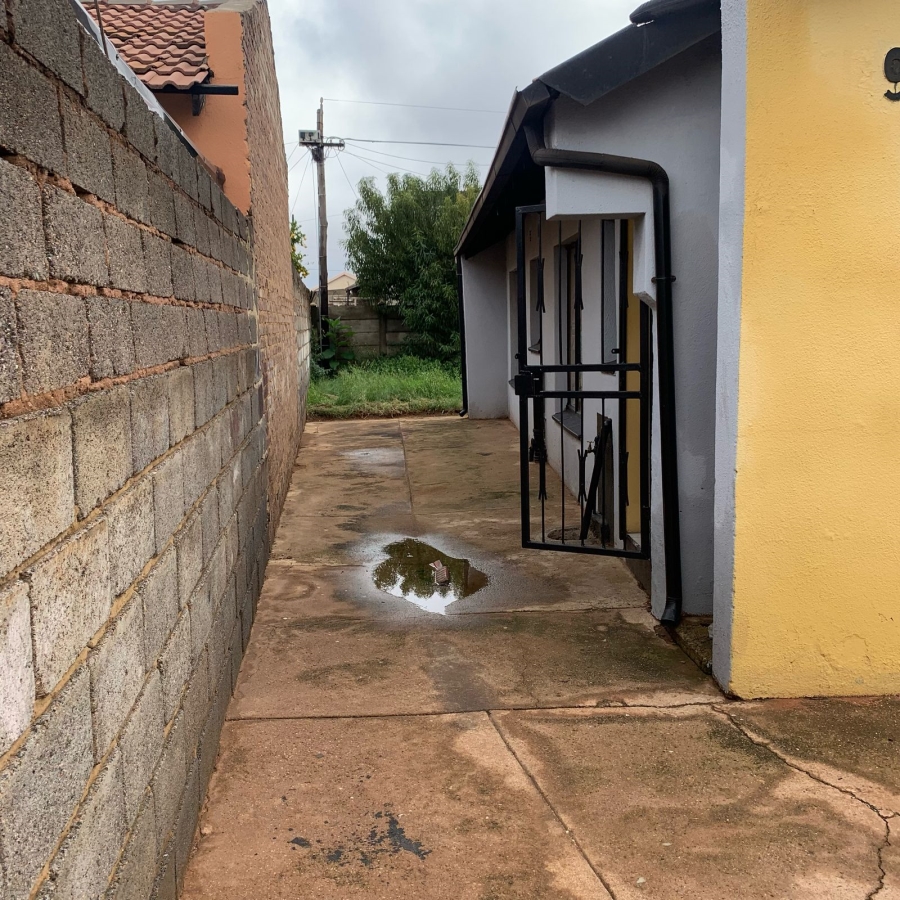 3 Bedroom Property for Sale in Kagiso Gauteng