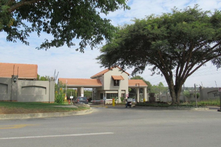 2 Bedroom Property for Sale in Maroeladal Gauteng