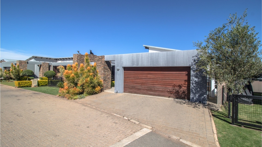 3 Bedroom Property for Sale in Eye of Africa Gauteng