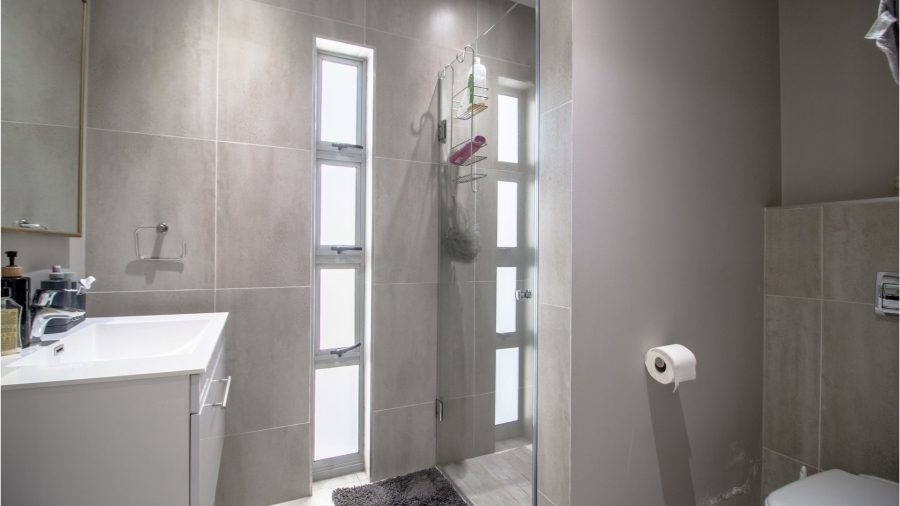 3 Bedroom Property for Sale in Eye of Africa Gauteng