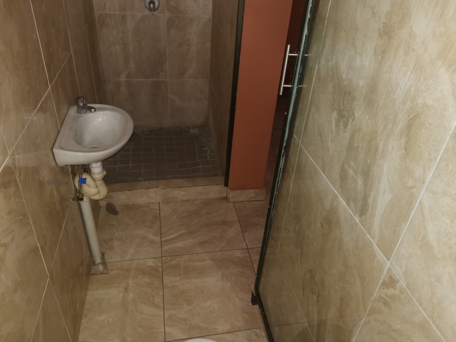 5 Bedroom Property for Sale in Soshanguve M Gauteng