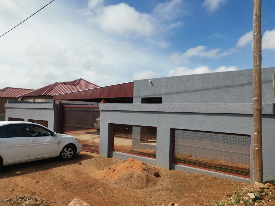 5 Bedroom Property for Sale in Soshanguve M Gauteng