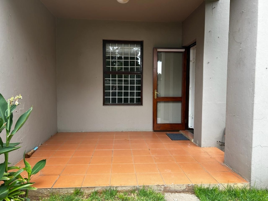 1 Bedroom Property for Sale in Oaklands Gauteng