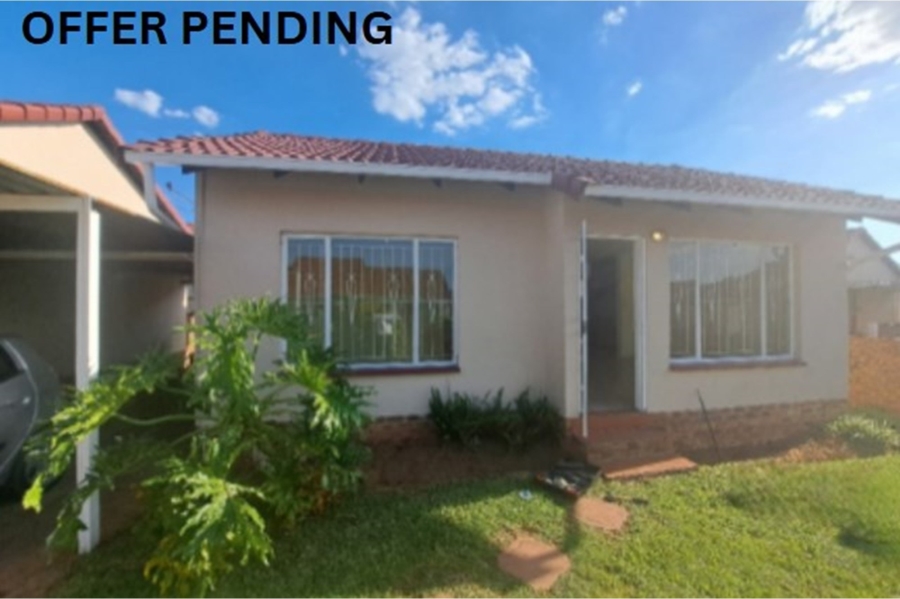 2 Bedroom Property for Sale in Ormonde Gauteng