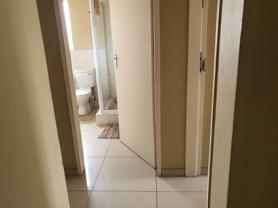 2 Bedroom Property for Sale in Birchleigh Gauteng