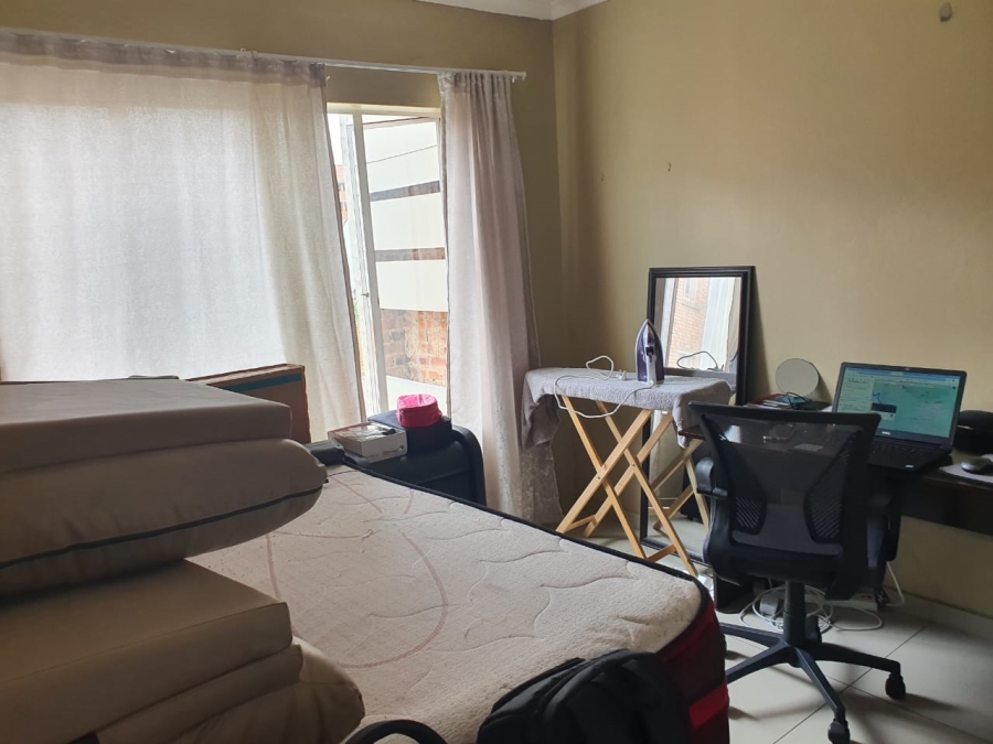 2 Bedroom Property for Sale in Birchleigh Gauteng