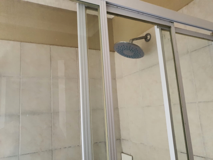 2 Bedroom Property for Sale in Birchleigh Gauteng