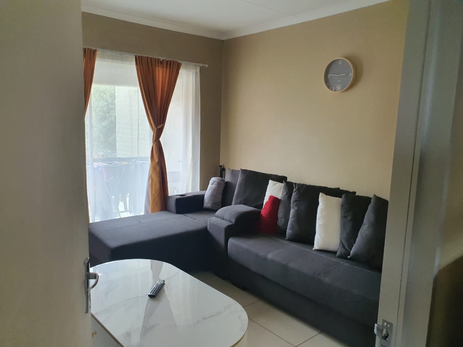 2 Bedroom Property for Sale in Birchleigh Gauteng