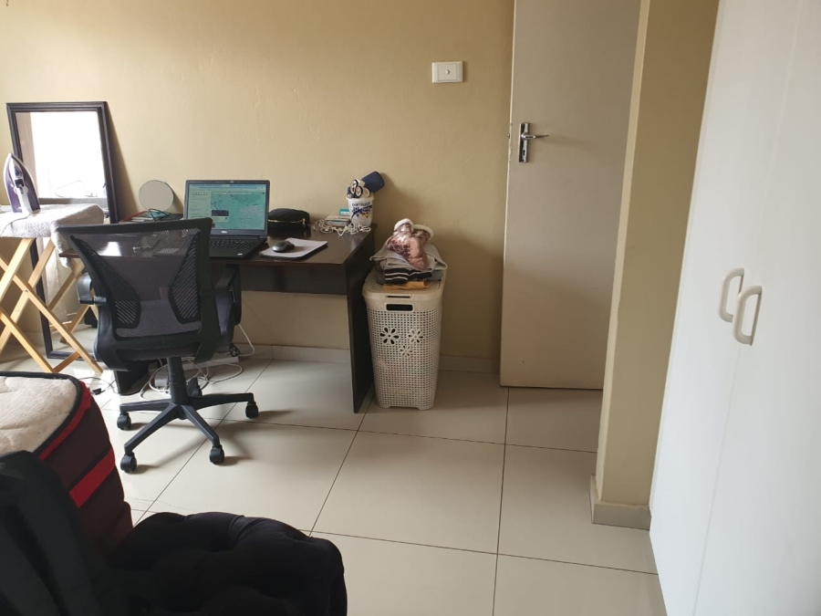 2 Bedroom Property for Sale in Birchleigh Gauteng