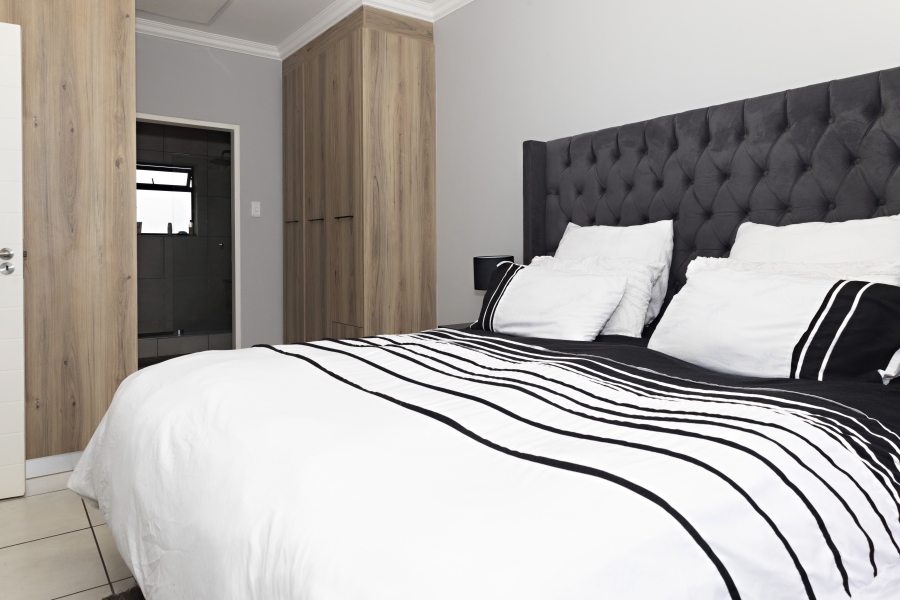 2 Bedroom Property for Sale in Six Fountains Residential Estate Gauteng