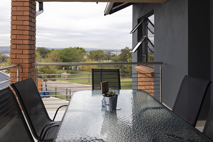 2 Bedroom Property for Sale in Six Fountains Residential Estate Gauteng