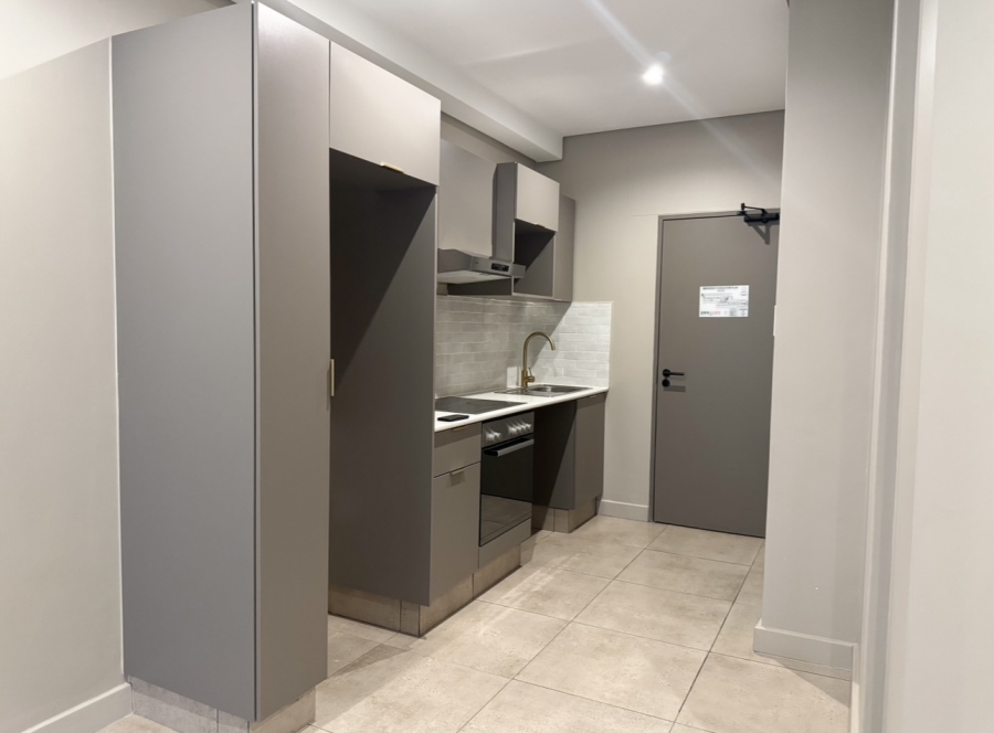 To Let 1 Bedroom Property for Rent in Sandown Gauteng