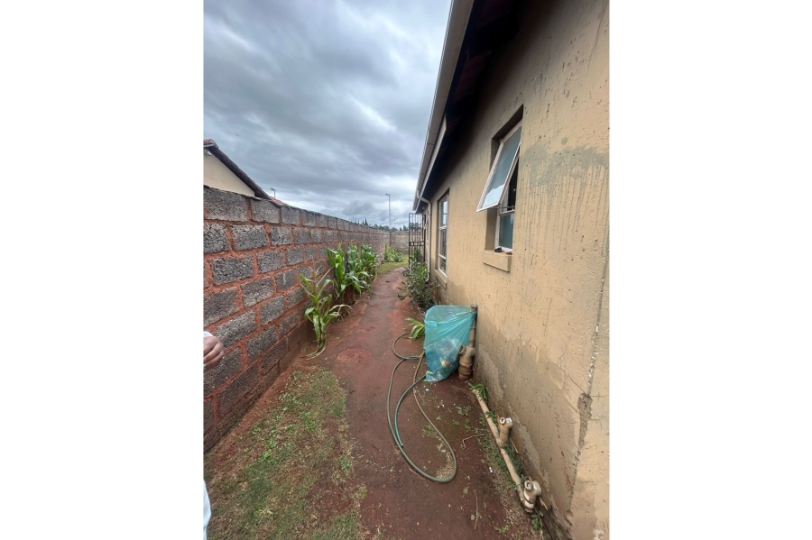 3 Bedroom Property for Sale in Crystal Park Gauteng