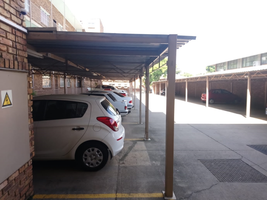 2 Bedroom Property for Sale in Pretoria North Gauteng