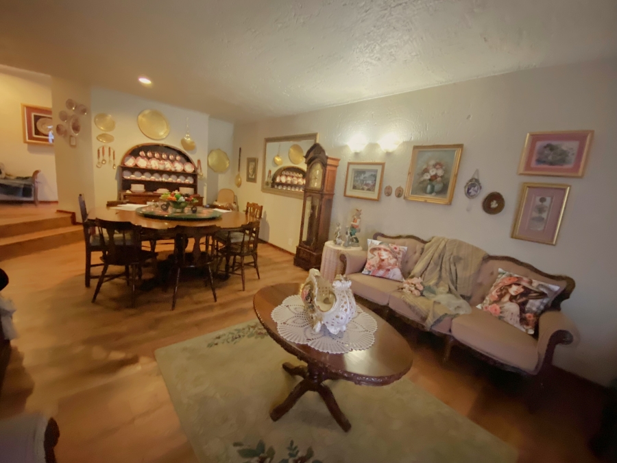 2 Bedroom Property for Sale in Noordheuwel Gauteng