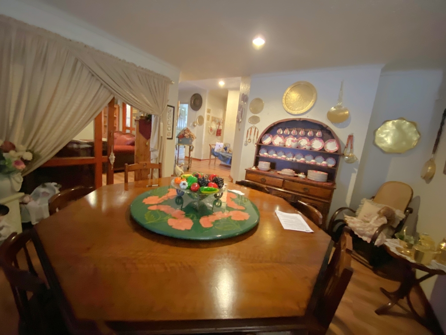 2 Bedroom Property for Sale in Noordheuwel Gauteng
